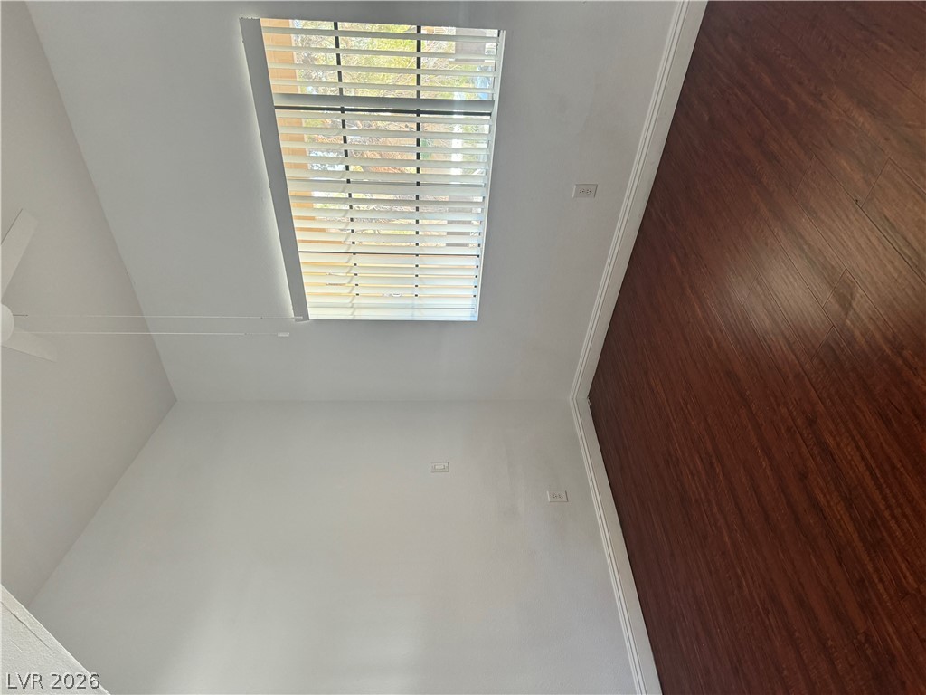 5158 South Jones Boulevard 201 Property Photo 17