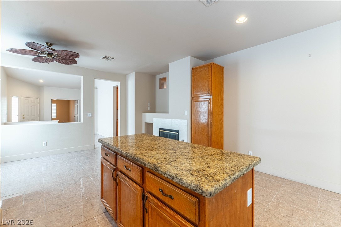 740 Gull Point Avenue Property Photo 13