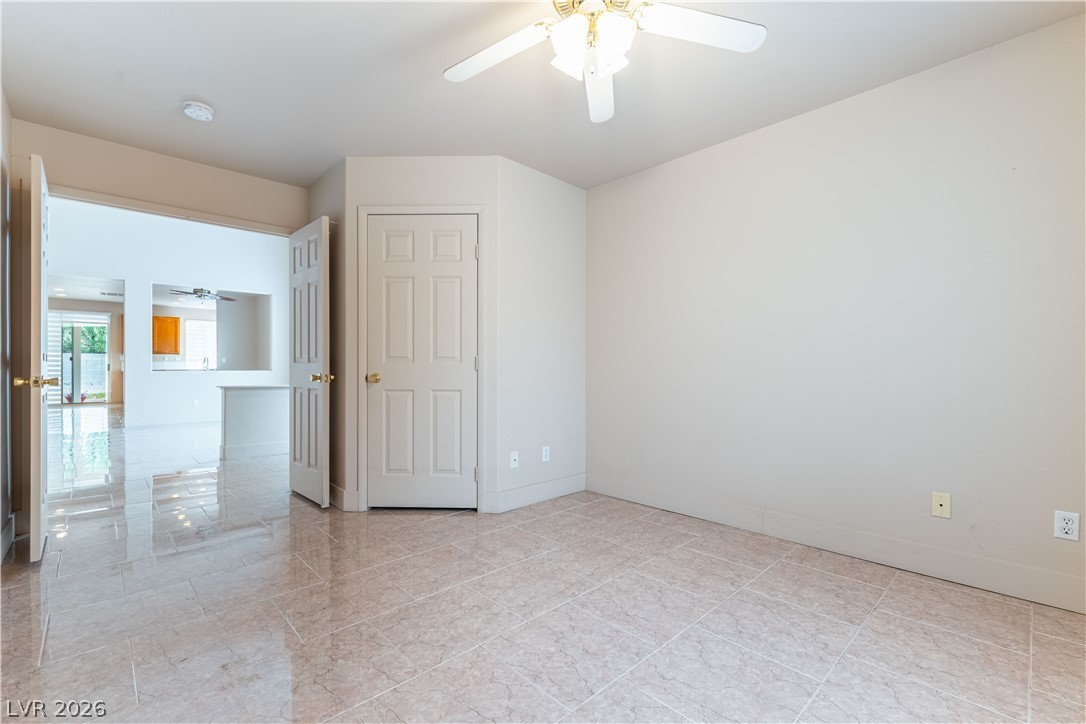 740 Gull Point Avenue Property Photo 16