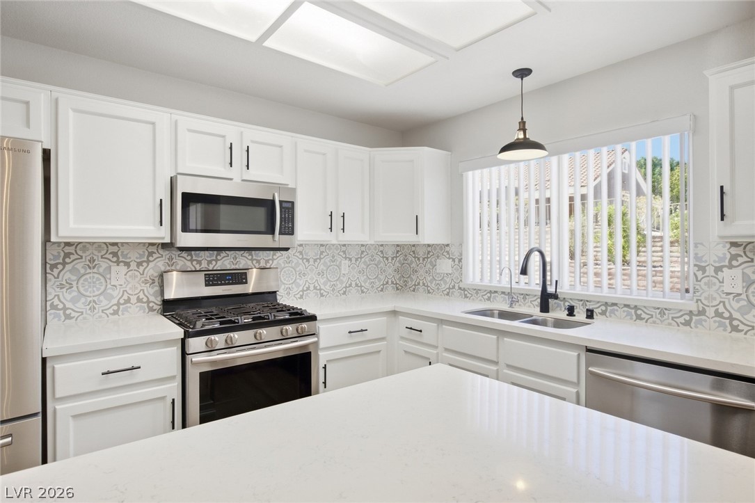 2529 Highvale Drive Property Photo 14