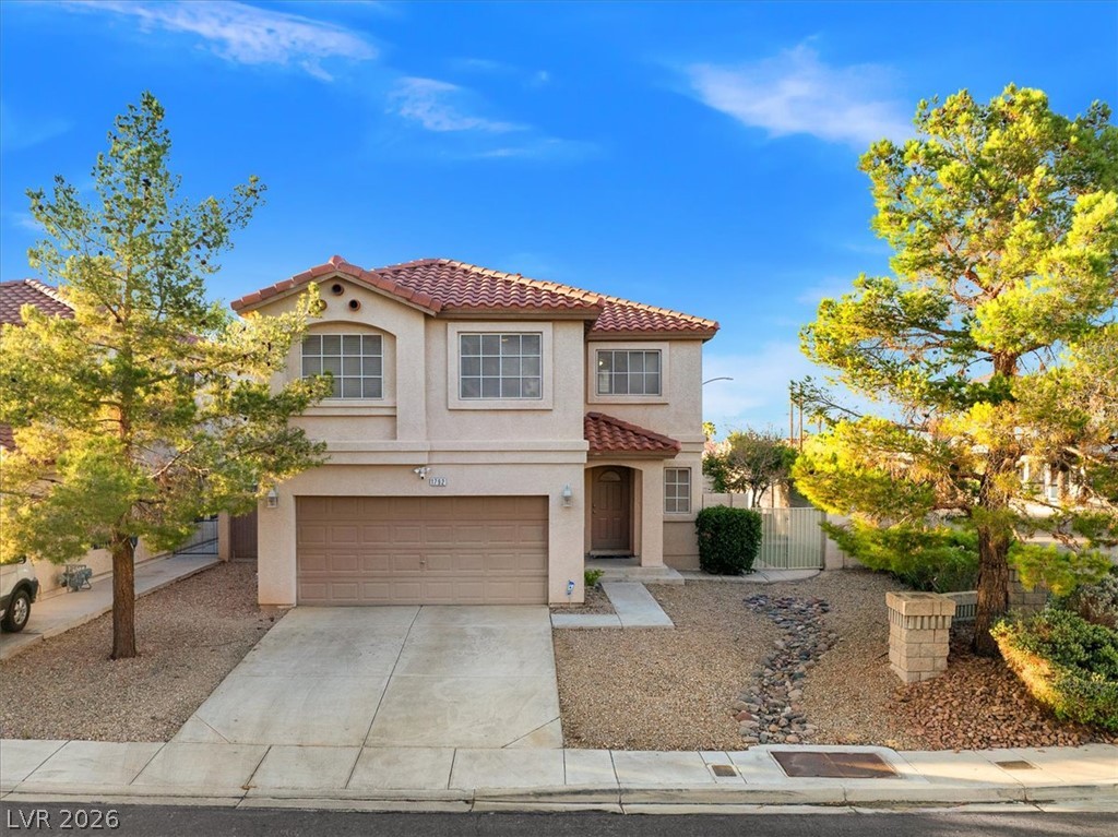 1792 East Quartz Landing Avenue Property Photo 4