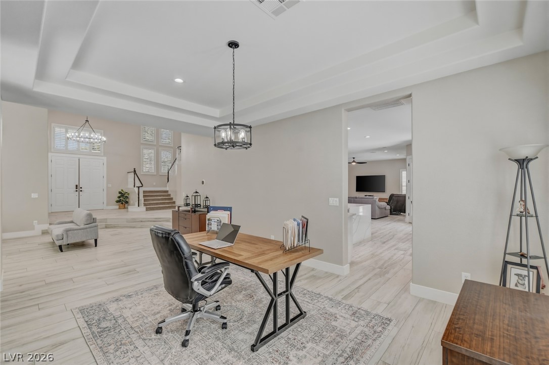 304 Queens Gate Court Property Photo 10