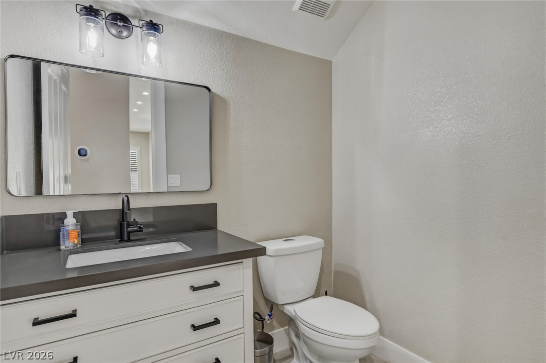 304 Queens Gate Court Property Photo 29