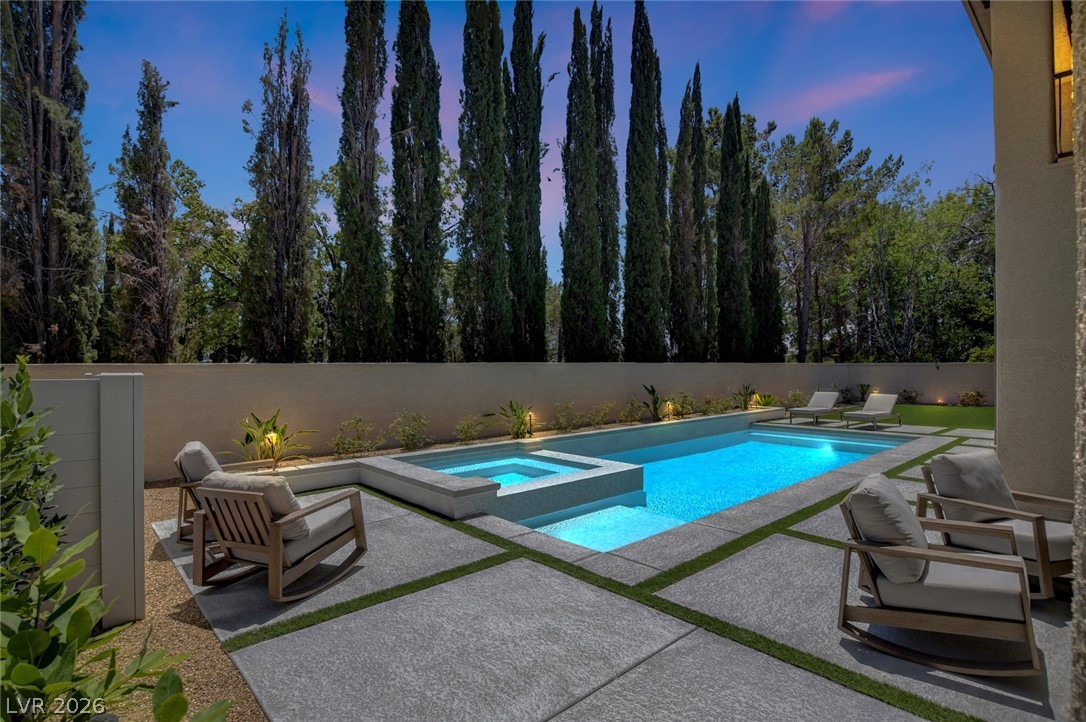 304 Queens Gate Court Property Photo 62