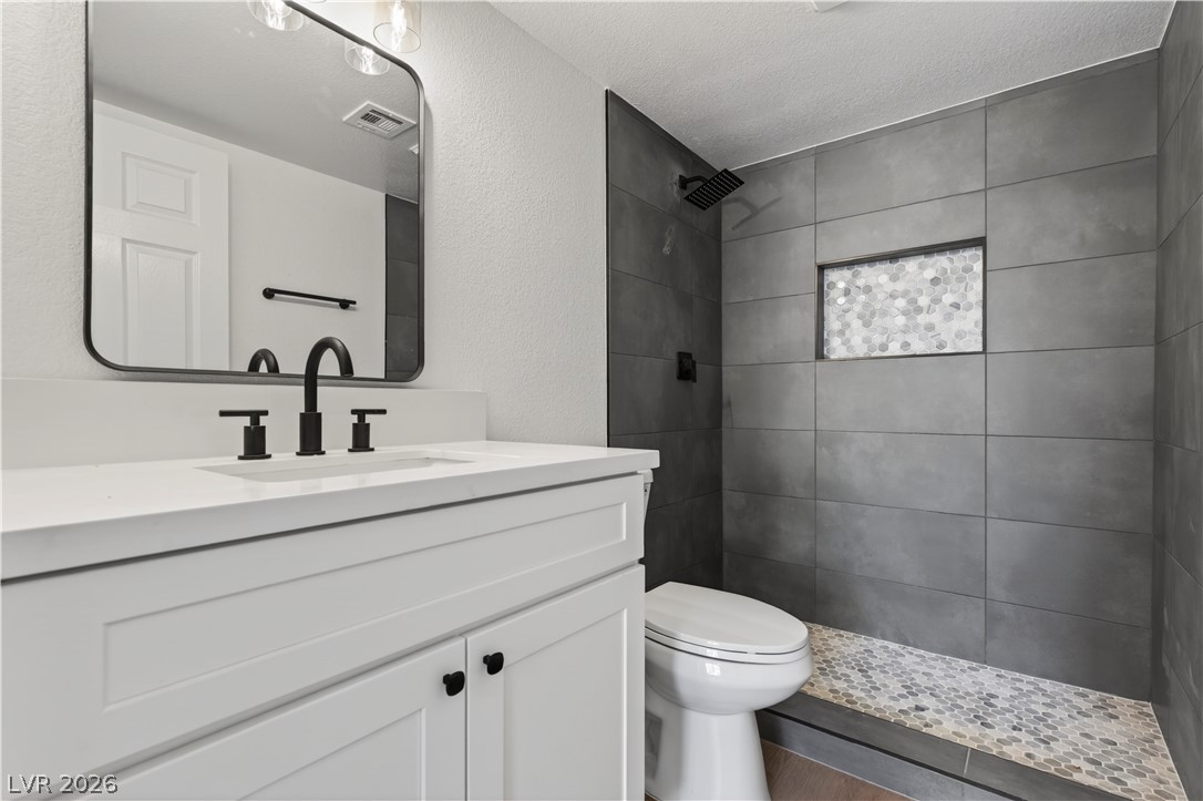 601 Cabrillo Circle 859 Property Photo 8
