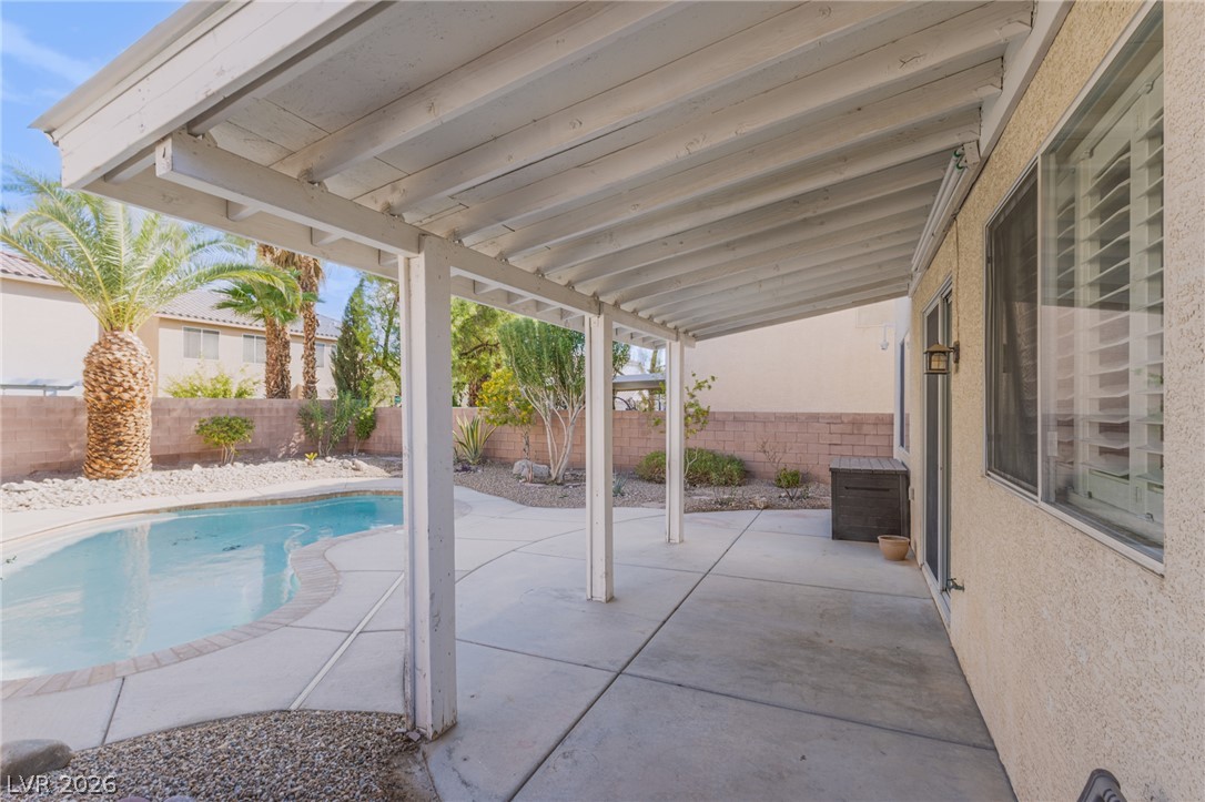 7586 Avila Beach Avenue Property Photo 4