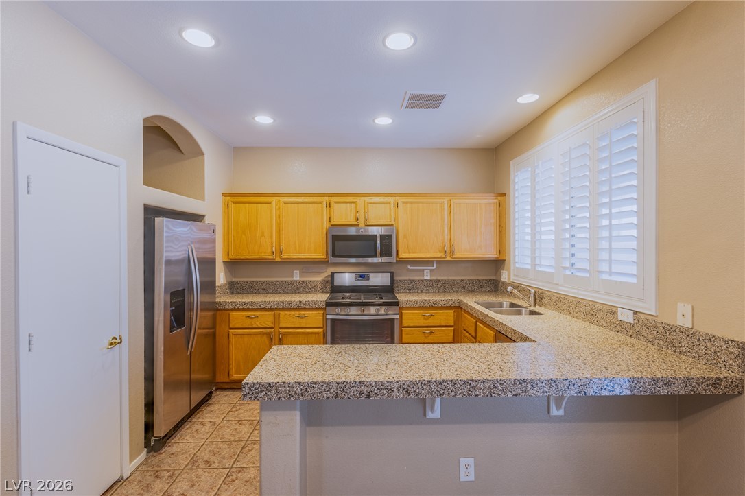 7586 Avila Beach Avenue Property Photo 9