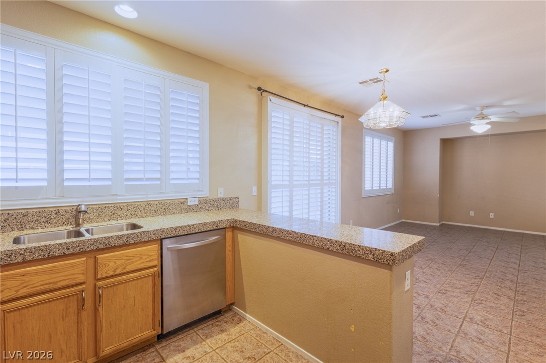 7586 Avila Beach Avenue Property Photo 12