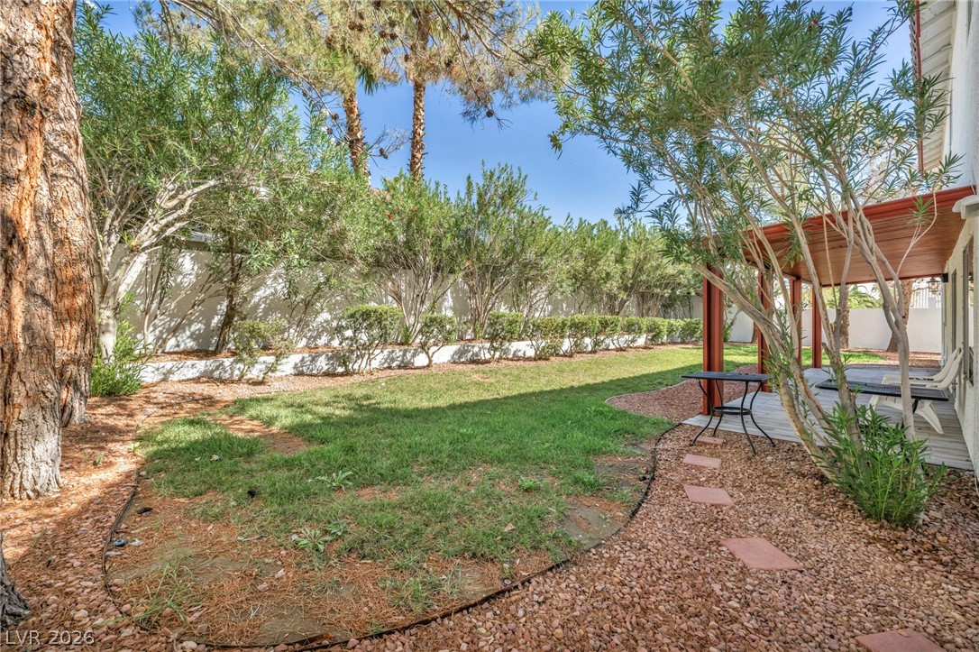 9712 Saint Claude Avenue Property Photo 9
