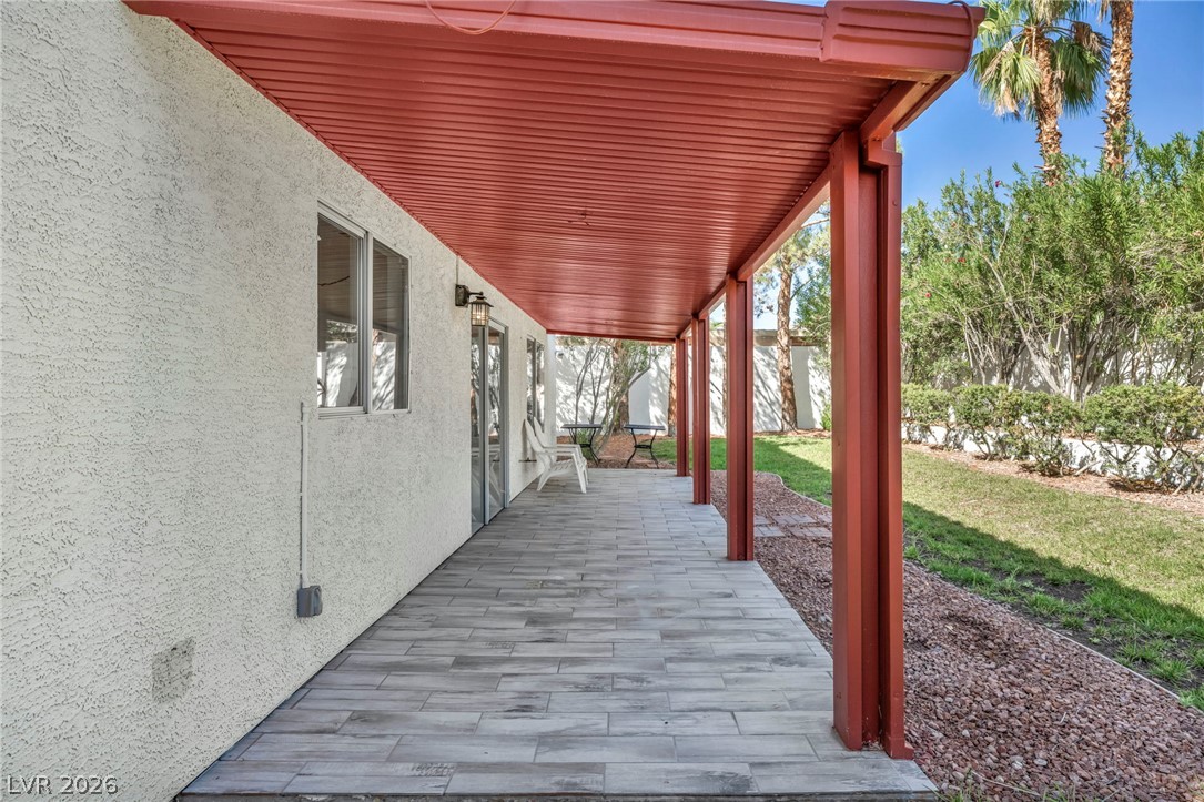 9712 Saint Claude Avenue Property Photo 11