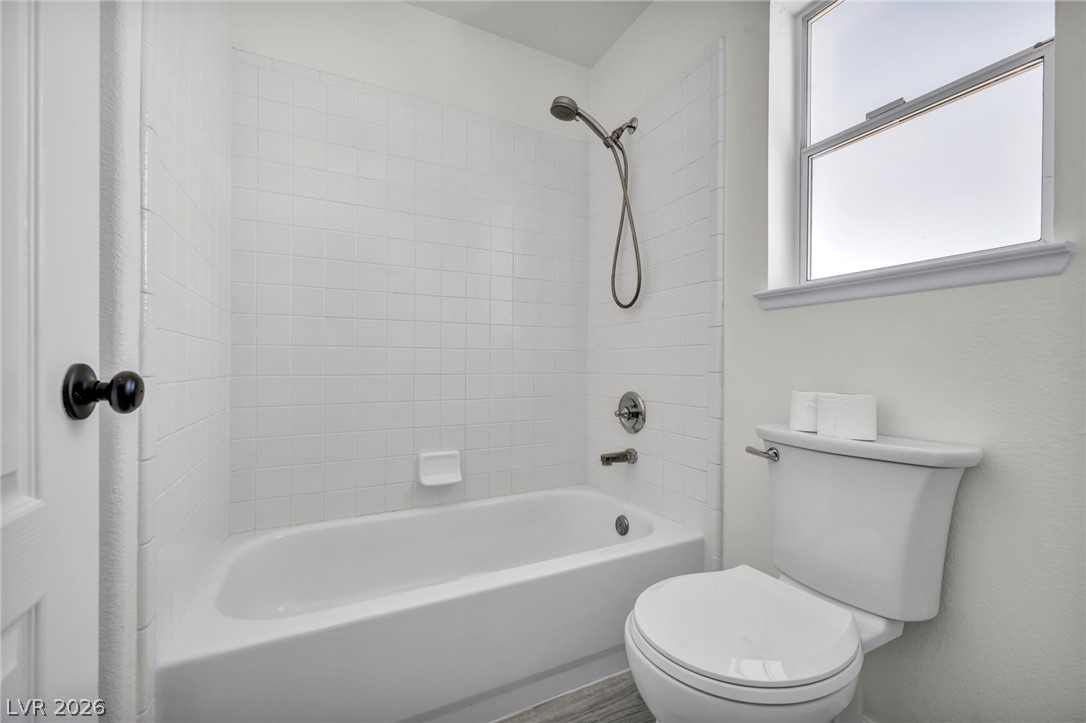 9712 Saint Claude Avenue Property Photo 25