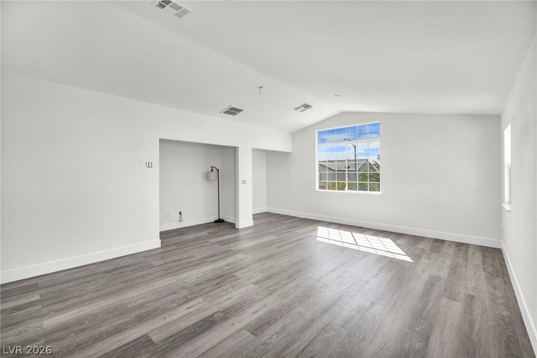 9712 Saint Claude Avenue Property Photo 37