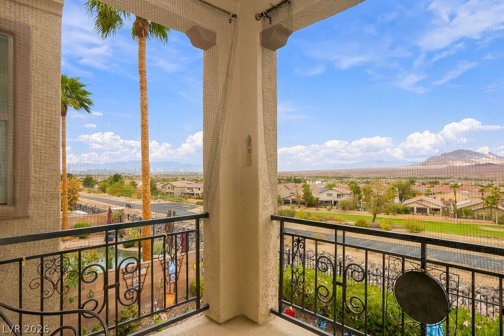 584 Via Colmo Avenue Property Photo 15