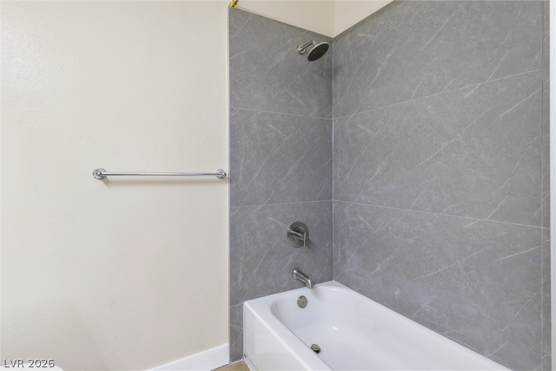 1725 Pacific Breeze Drive Property Photo 25