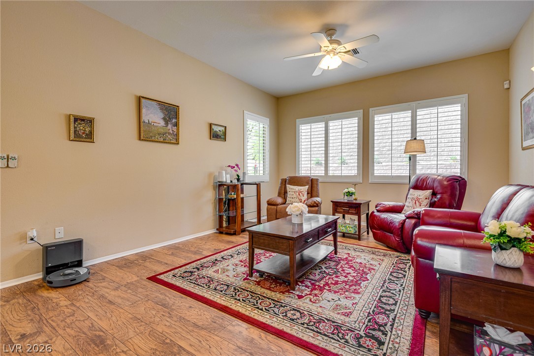 2025 Red Dawn Sky Street Property Photo 4