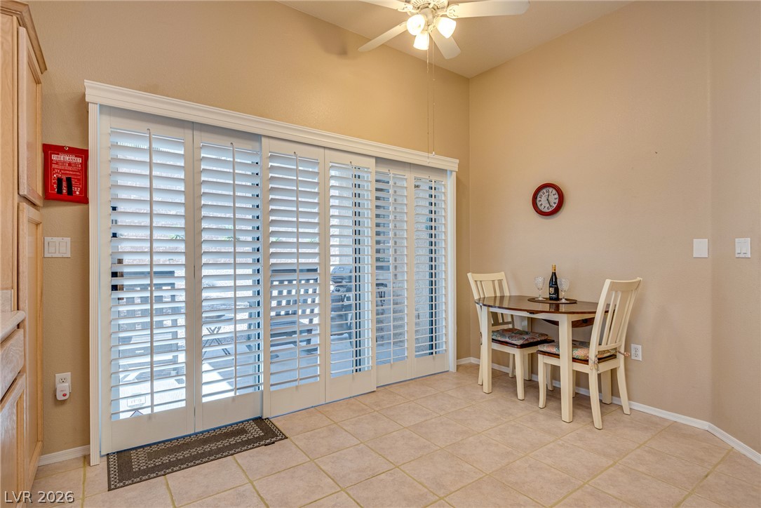 2025 Red Dawn Sky Street Property Photo 11