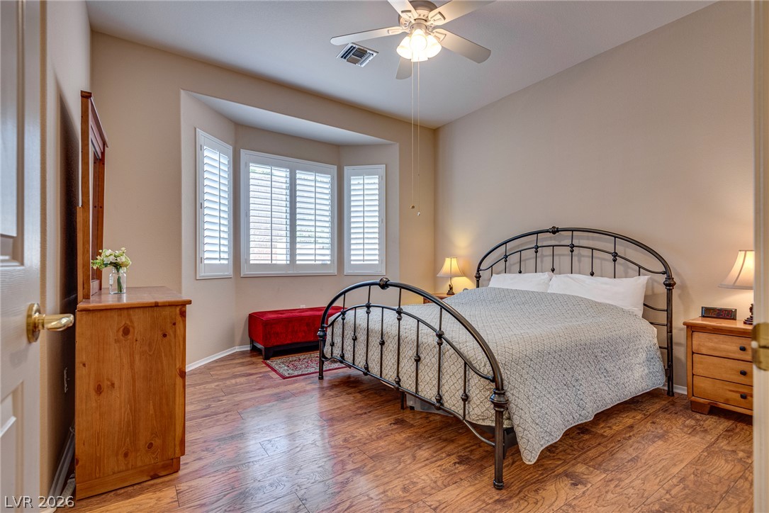 2025 Red Dawn Sky Street Property Photo 12