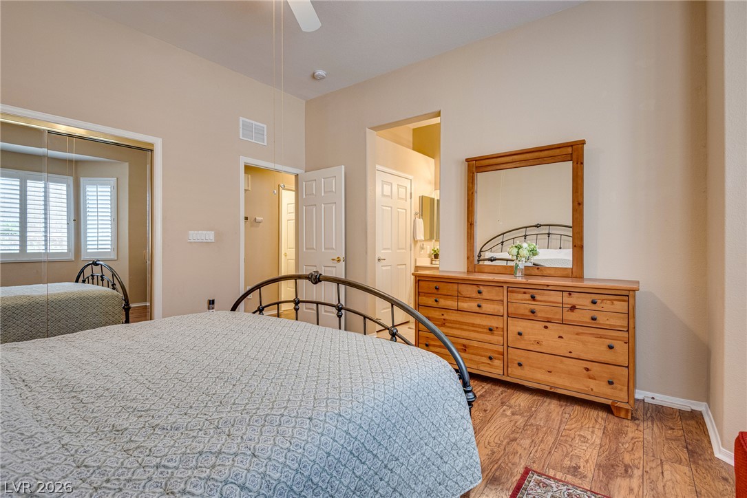2025 Red Dawn Sky Street Property Photo 14