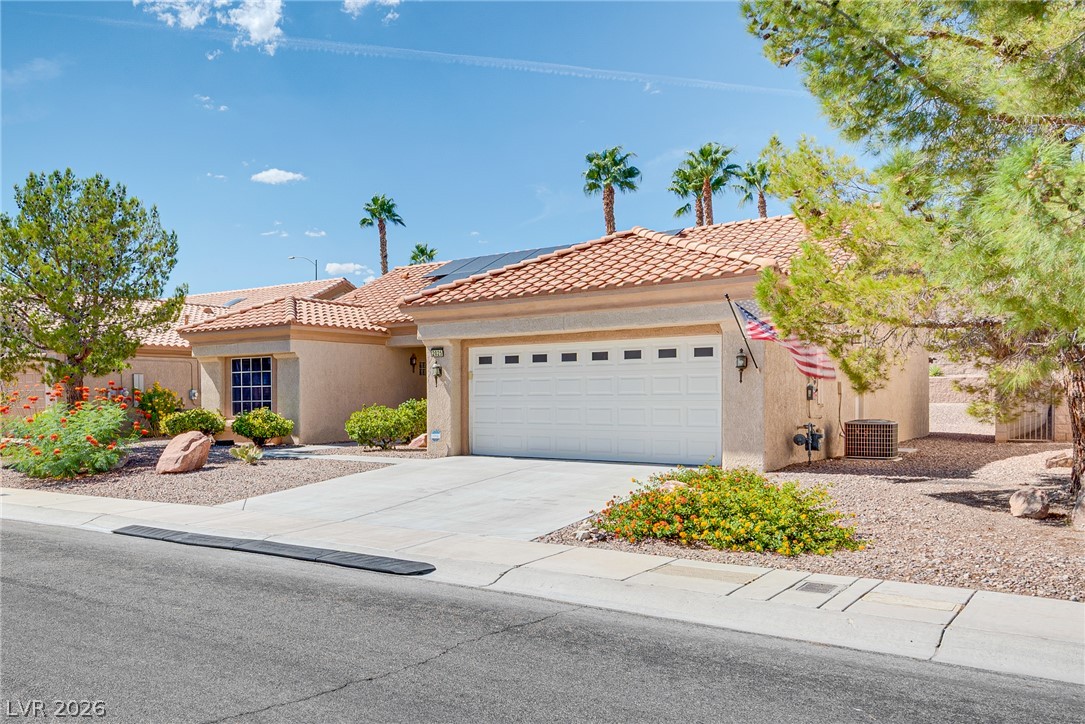 2025 Red Dawn Sky Street Property Photo 23