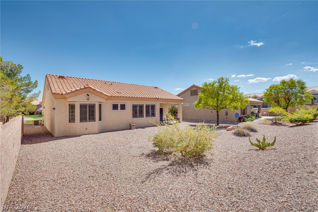 2025 Red Dawn Sky Street Property Photo 26