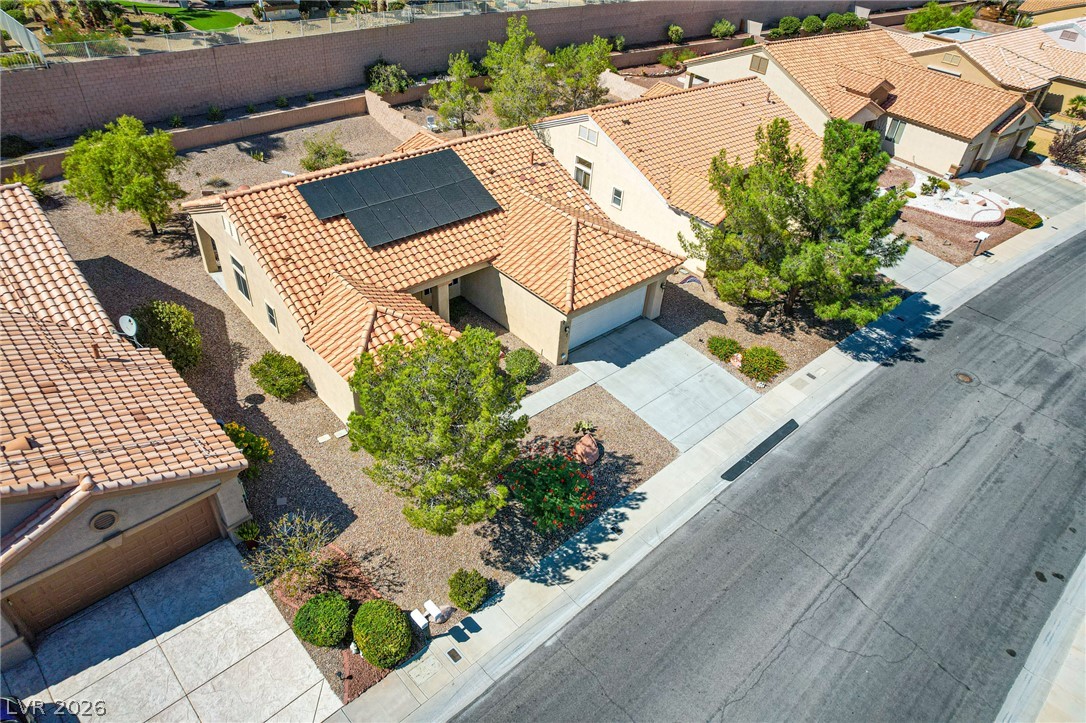 2025 Red Dawn Sky Street Property Photo 29
