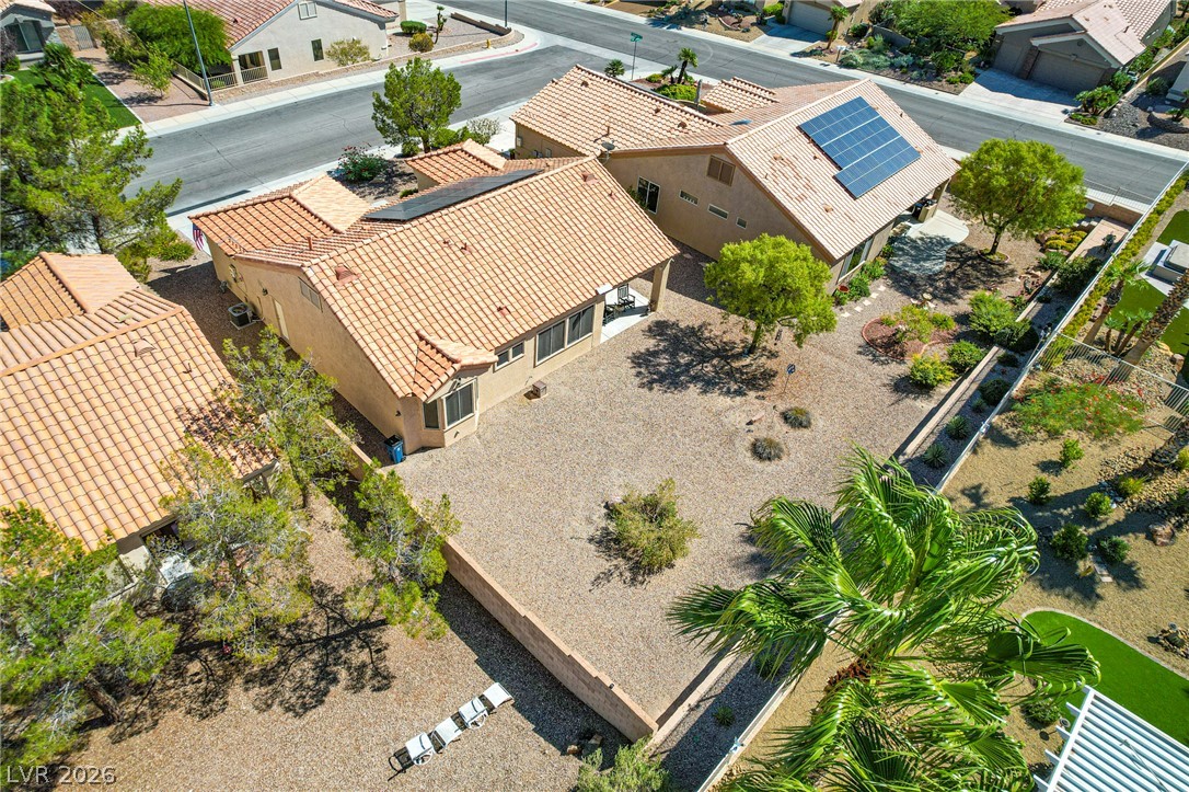 2025 Red Dawn Sky Street Property Photo 33