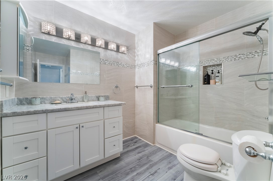 6250 West Flamingo Road 37 Property Photo 4