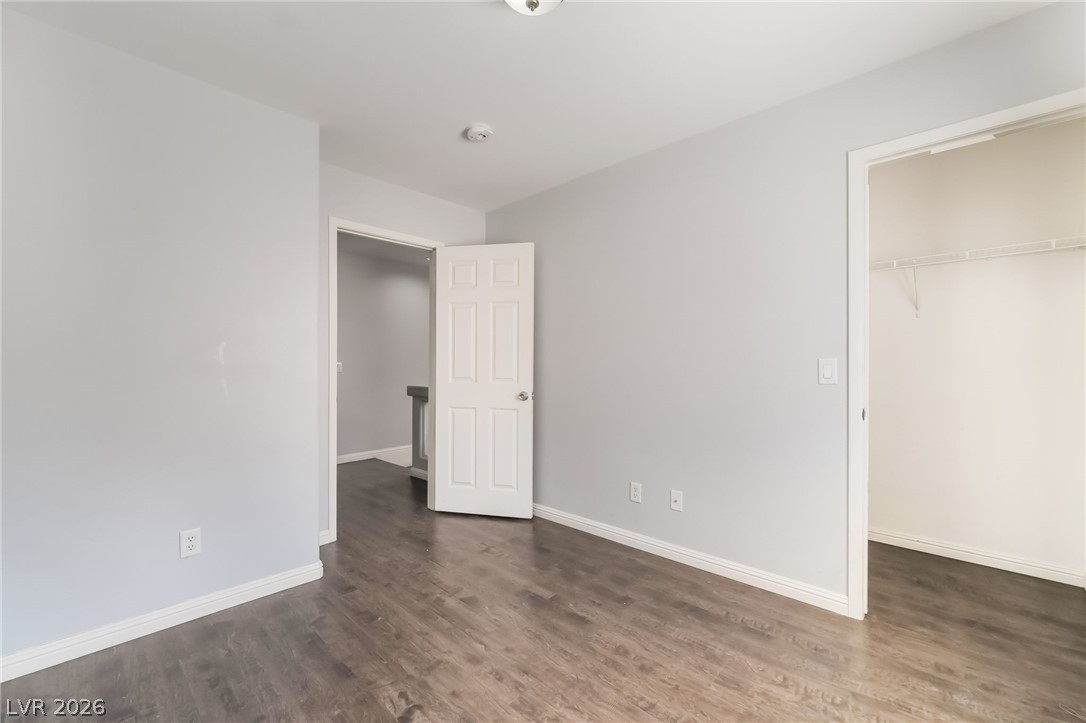 7527 Jacaranda Leaf Street Property Photo 24
