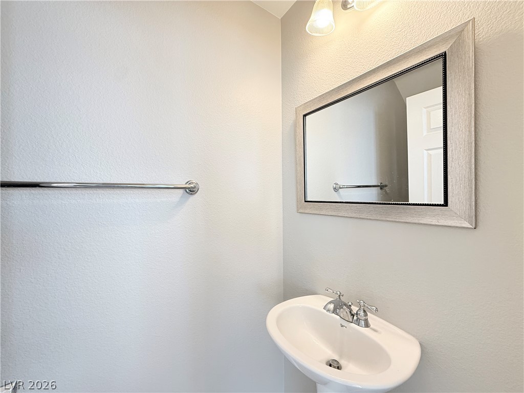 9517 Van Halen Lane Property Photo 9