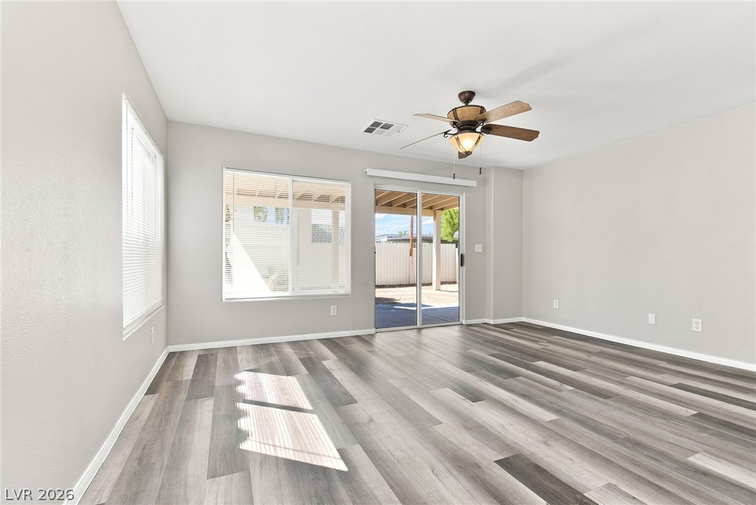 5881 Rainbow Bridge Drive Property Photo 6
