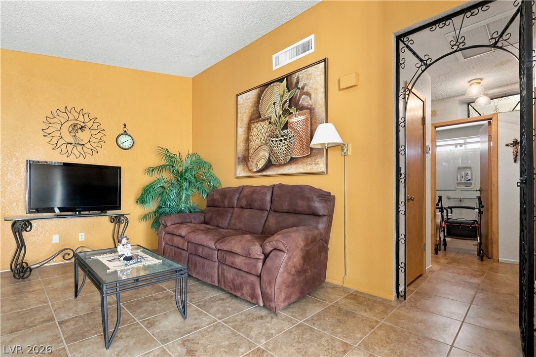 3086 Leandro Court Property Photo 6