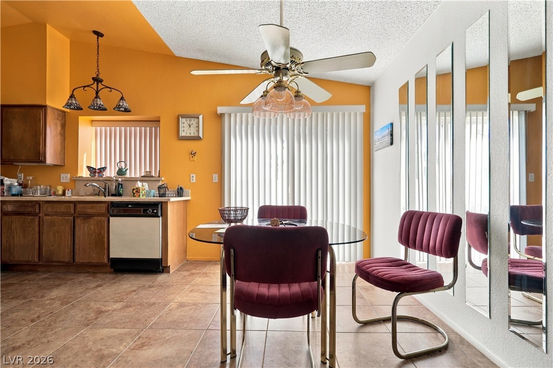 3086 Leandro Court Property Photo 7