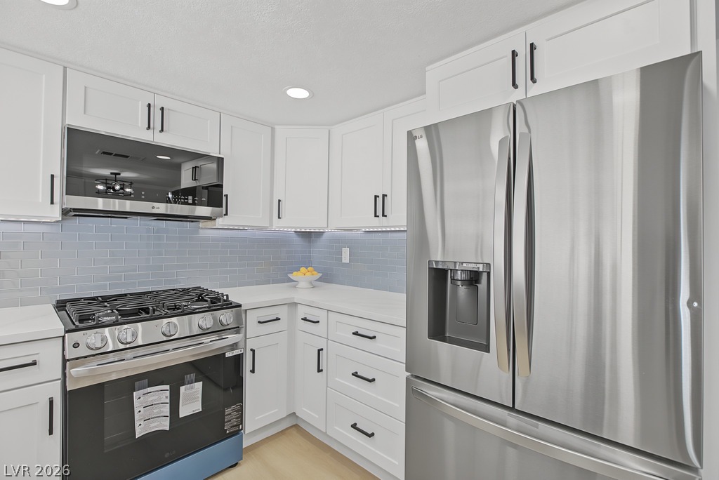 2371 Pickwick Drive 73 Property Photo 5