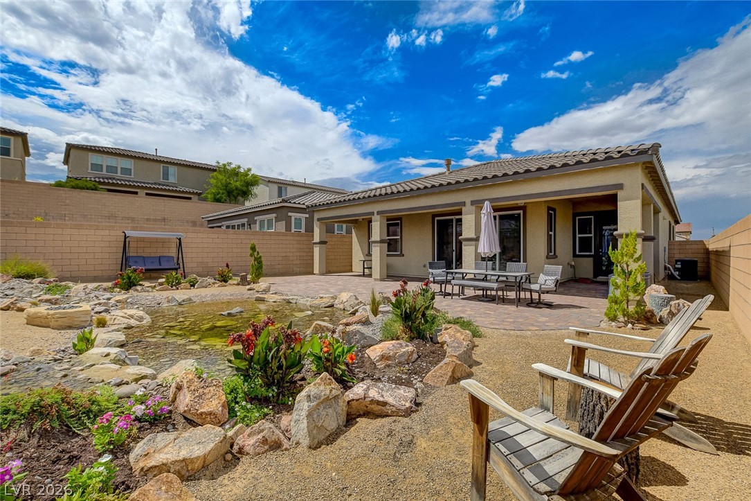 10241 Skye Run Avenue Property Photo 2