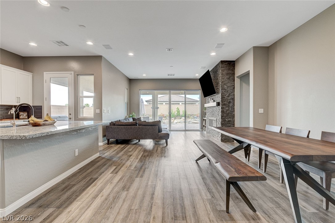 10241 Skye Run Avenue Property Photo 7