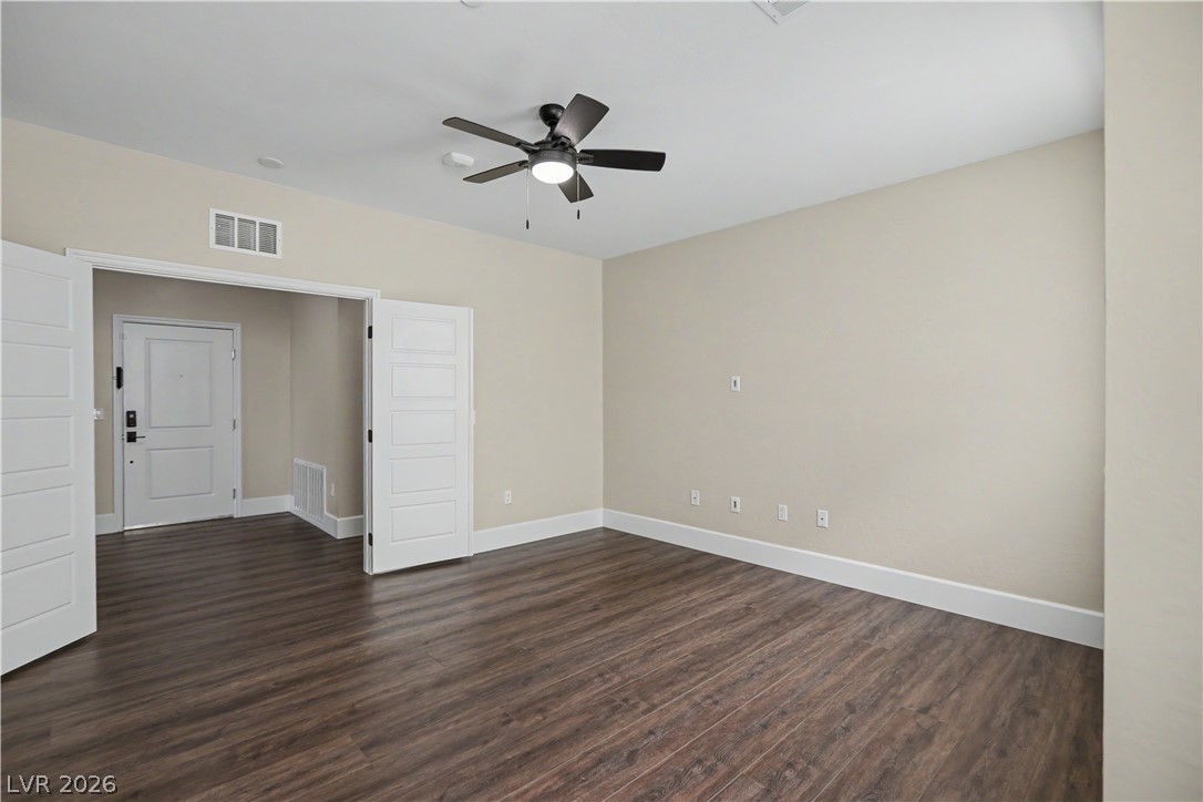 2555 Hampton Road 11210 Property Photo 9