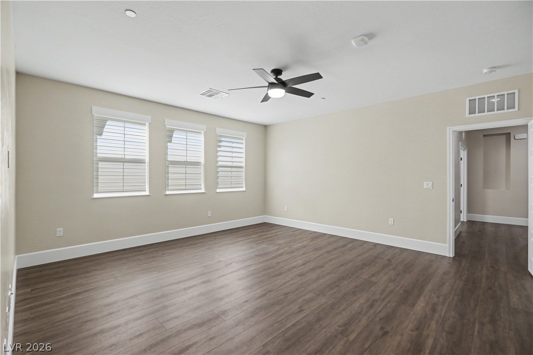 2555 Hampton Road 11210 Property Photo 15
