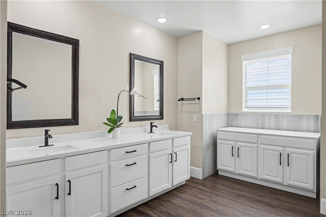 2555 Hampton Road 11210 Property Photo 17