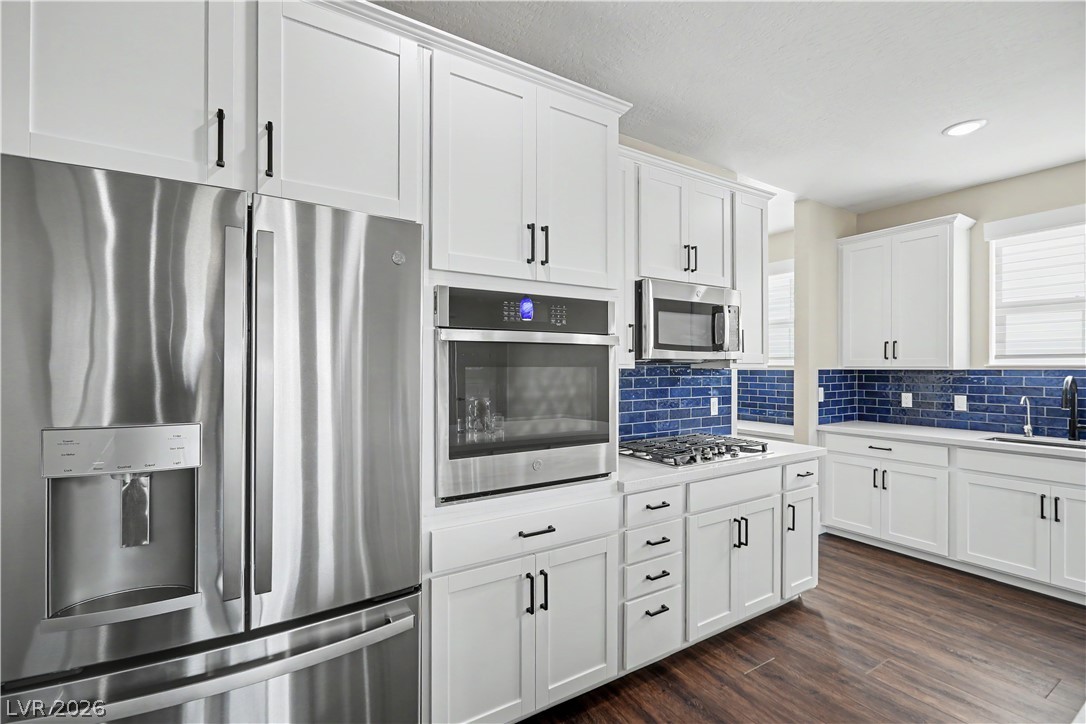 2555 Hampton Road 11210 Property Photo 23