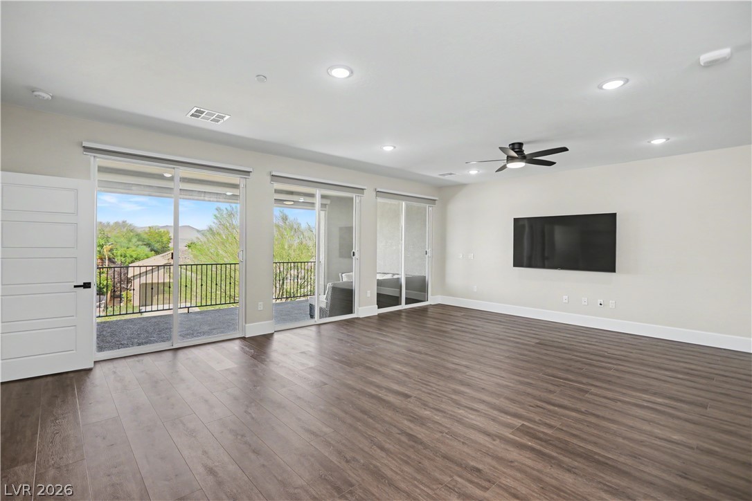 2555 Hampton Road 11210 Property Photo 31