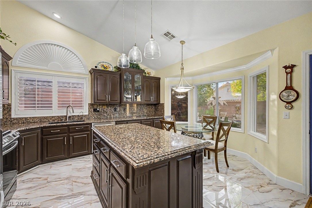 1150 Sierra Laurel Court Property Photo 18