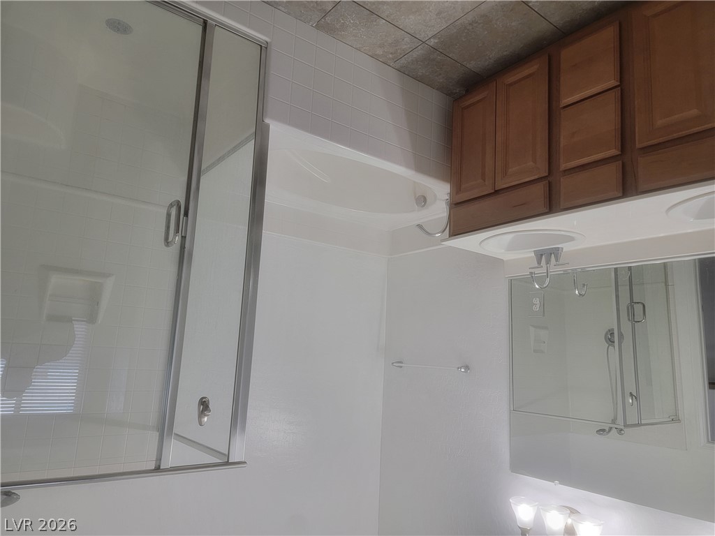 2822258 Property Photo 9