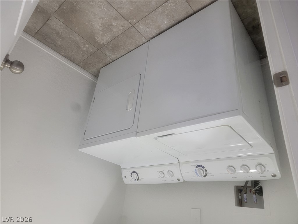 2822258 Property Photo 10