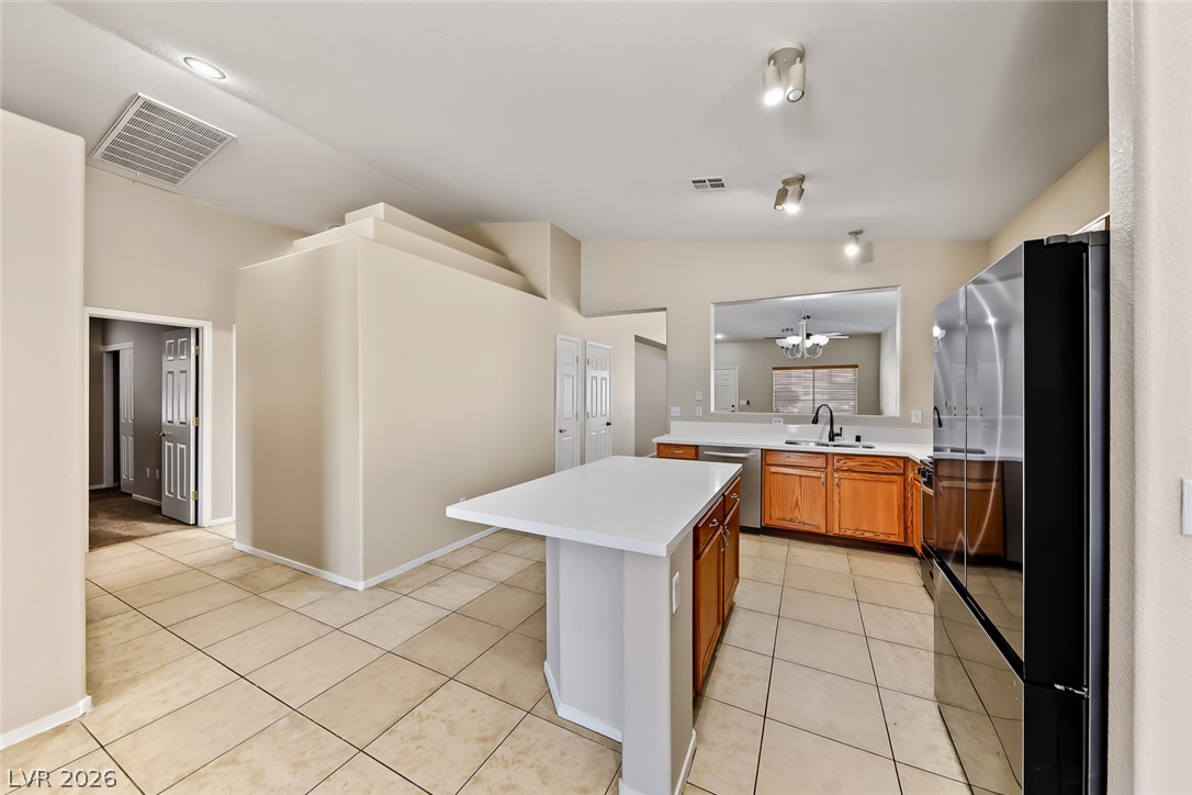 4821 Cascade Pools Avenue Property Photo 10