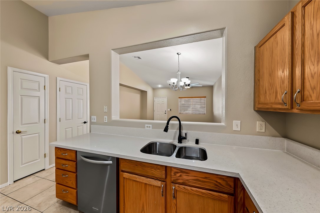 4821 Cascade Pools Avenue Property Photo 13