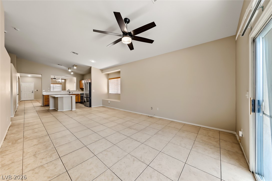 4821 Cascade Pools Avenue Property Photo 20