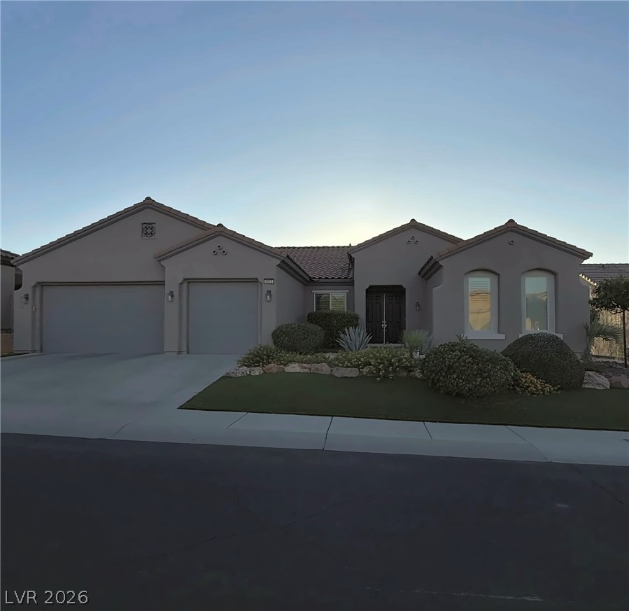 2073 Fountain City Street Property Photo 1