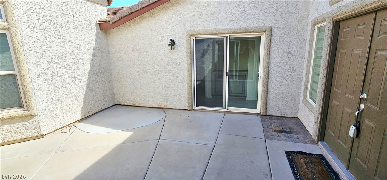 8229 Flowing Rapids Court Property Photo 3