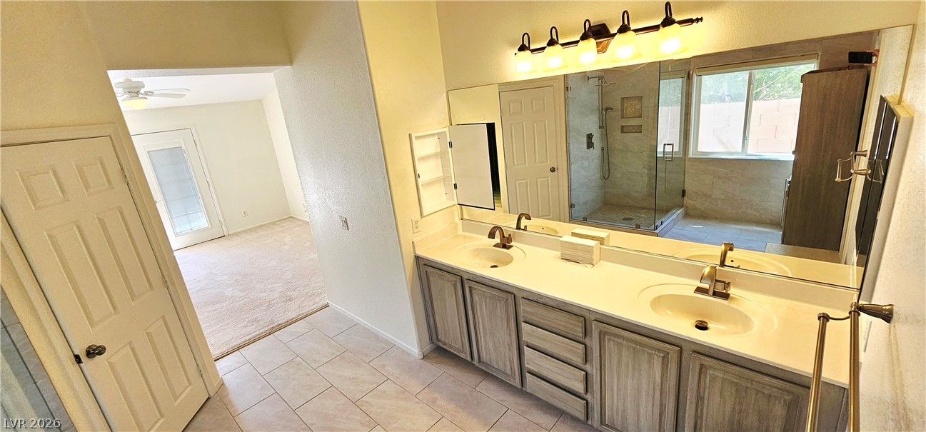 8229 Flowing Rapids Court Property Photo 14