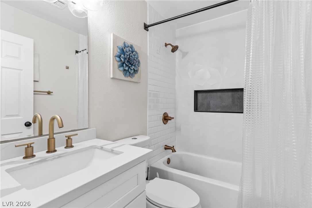 5580 Nimes Avenue Property Photo 11